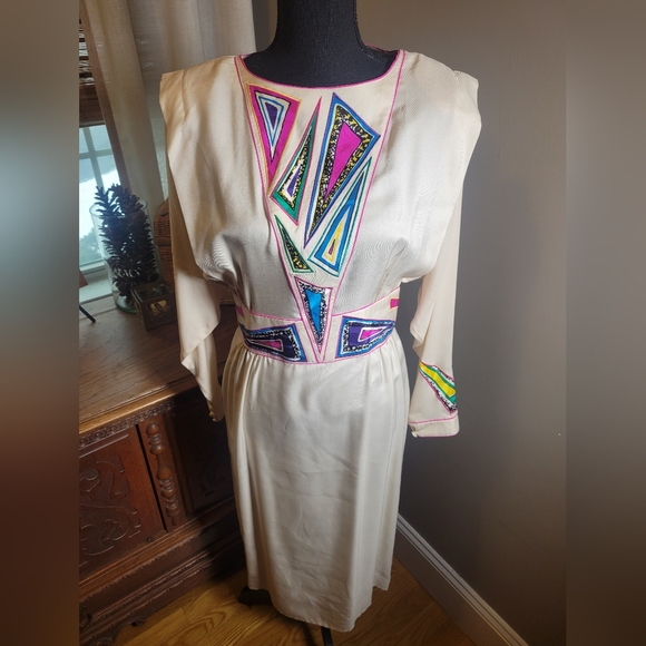 STUNNING VINTAGE 80'S 100% SILK STARINGTON ABSTRACT PRINT ACCENTS DRESS - Picture 1 of 10